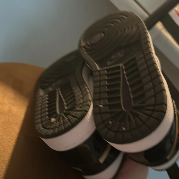 Men’s Jordan 1 size 8 - Picture 7 of 7